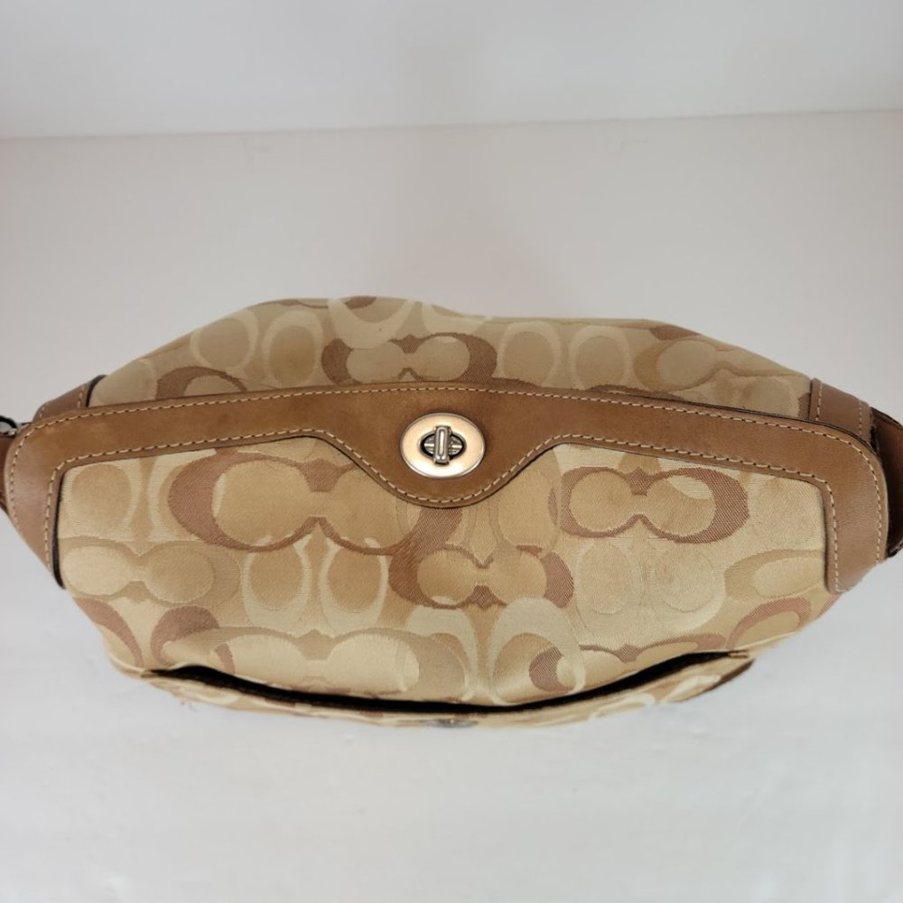 COACH chelsea hobo bag D06J-10143 brown - Picture 7 of 10